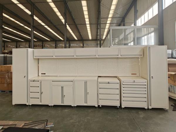 O novo gabinete de ferramentas modular inova soluções de armazenamento industrial e lidera uma nova era de trabalho eficiente